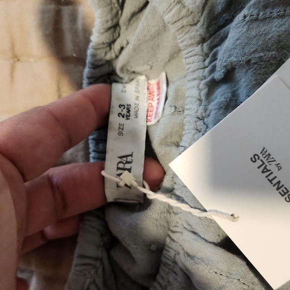 Zara kids eyelet top (color: muted blue) - Picture 3 of 5